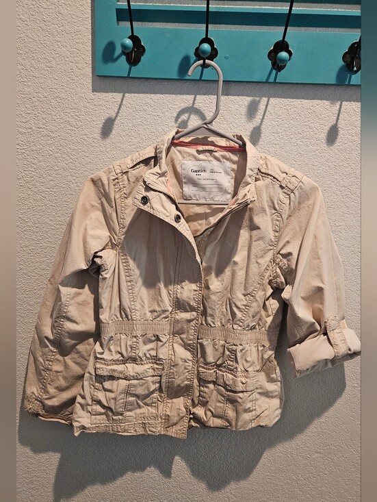 GAP Jackets & Blazers - GAP Beige Utility Jacket with Front Pockets